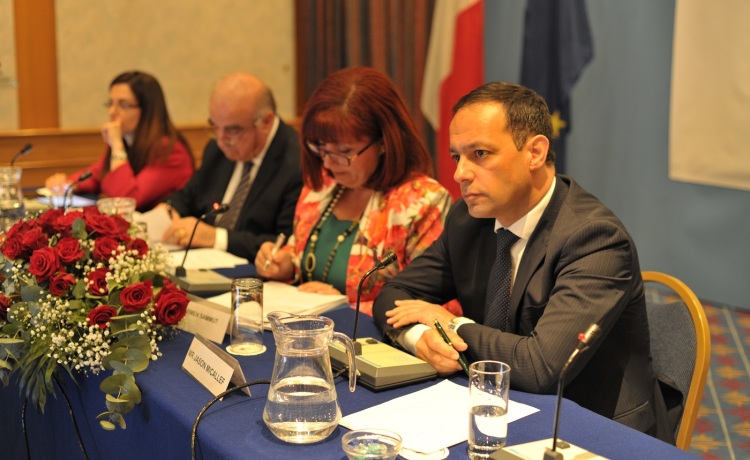 Maltese living abroad urged to participate in Valletta 2018 projects