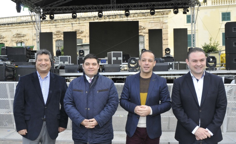 Greeting 2016 in Pjazza San Ġorġ during the Valletta New Year’s Eve Celebrations